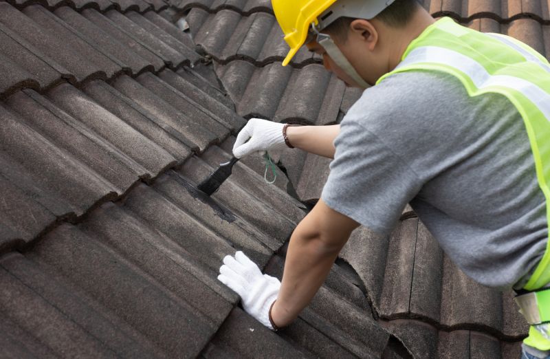 Choosing the Right Roofing Service